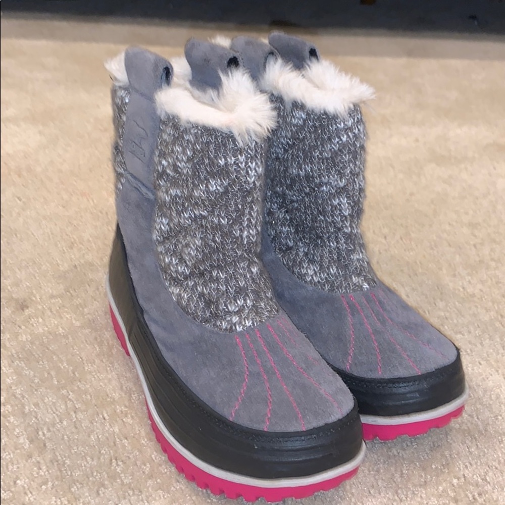 brand new sorel kids boots